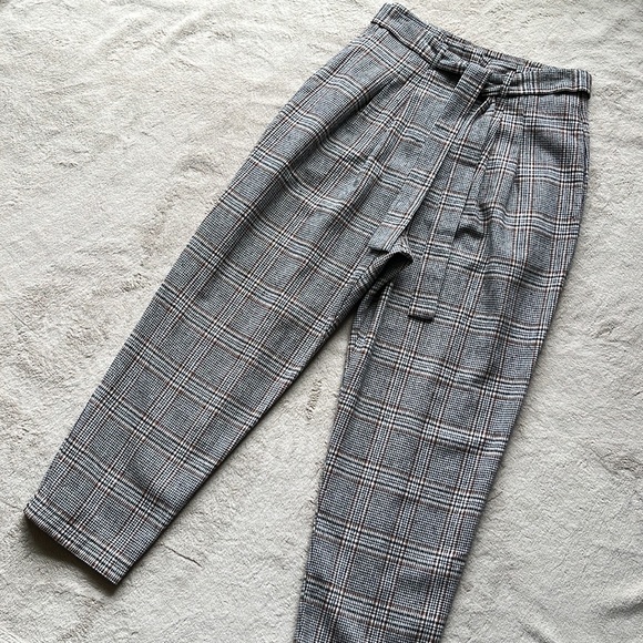 ASTR The Label Tie Waist Plaid Trousers - Picture 9 of 15